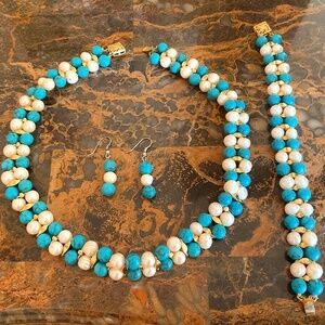 NWOT Turquoise White Pearl Choker Necklace/Bracelet/Earrings Gorgeous Set